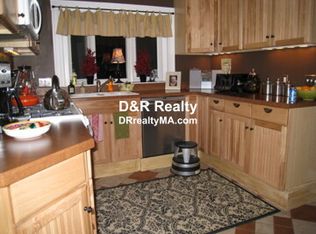 65 Bow St, Medford, MA 02155
