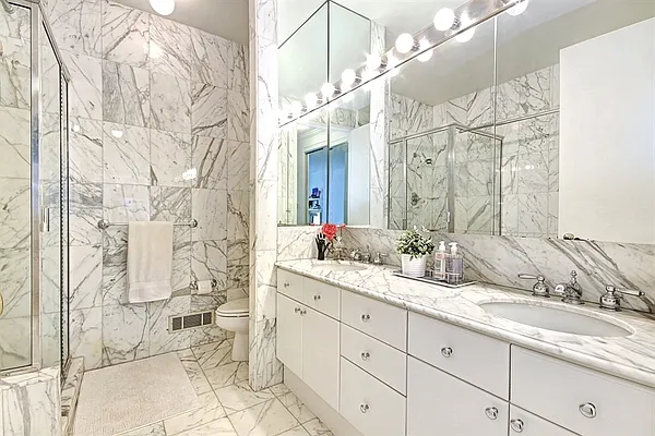 Rented by Corcoran | media 4