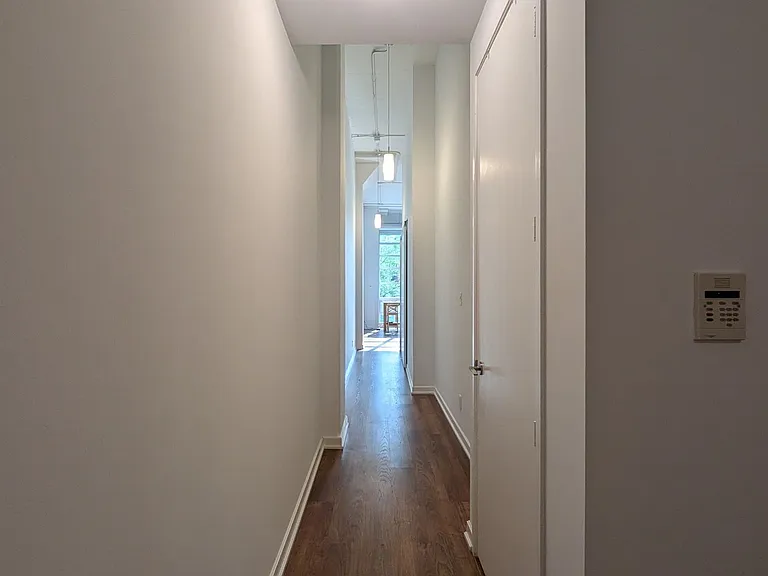 380 Macpherson Ave #215 — Photo 6
