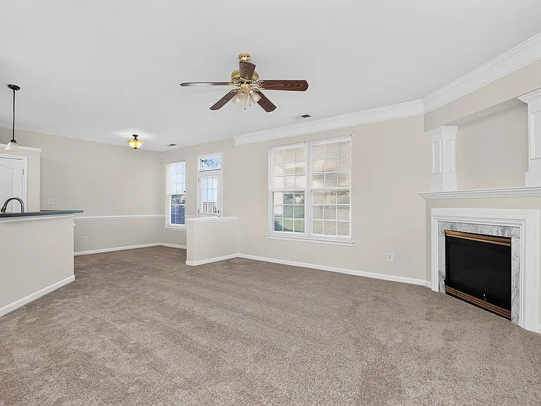 3003 Moonstone Ln — Photo 3