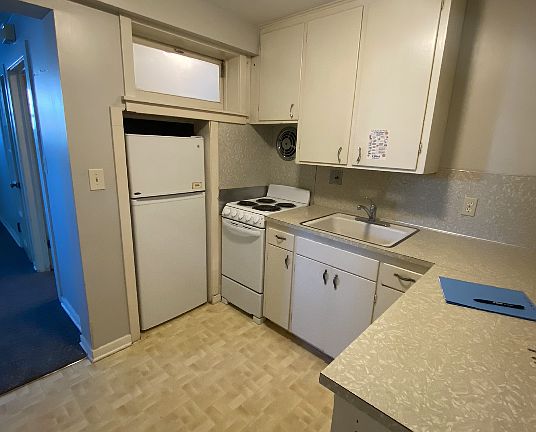 4th image of 1010 13th Ave N #36bdb98e6