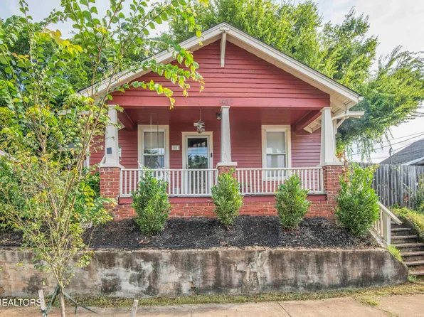 1137 Overton Pl, Knoxville, TN 37917
