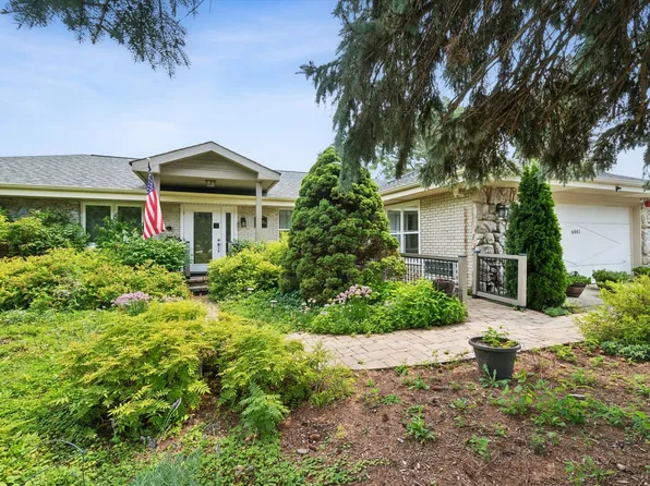 6441 S Richmond Ave, Willowbrook, IL 60527