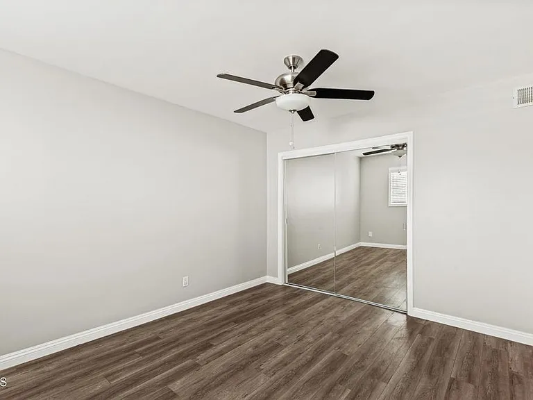 460 E Cypress Ave #C — Photo 14