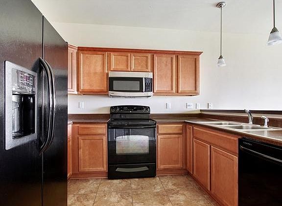 2nd image of 501 Indigo Pkwy APT 16