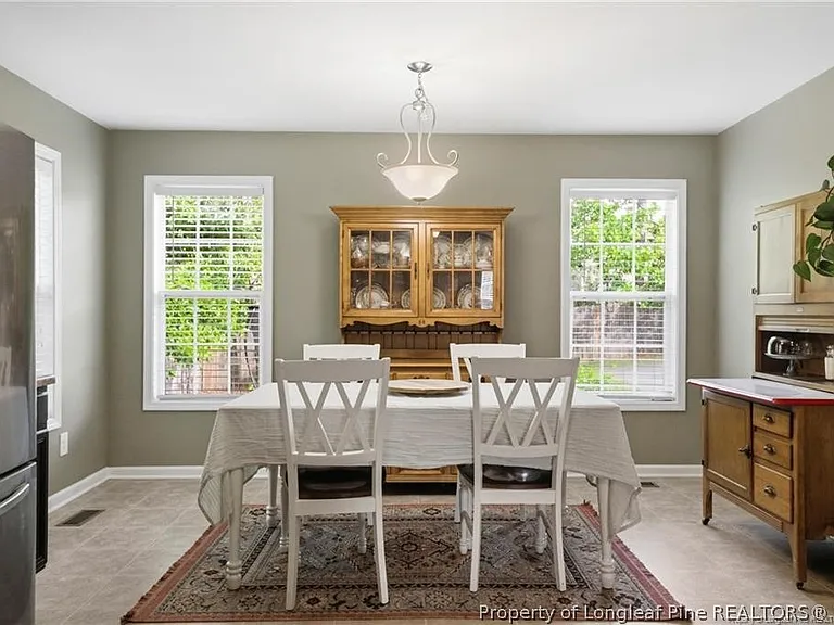 142 Bluebonnet Oak Ct — Photo 11