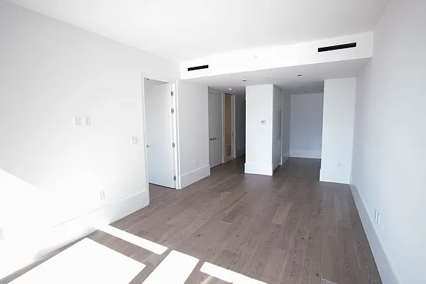 Rented by Platinum Properties | media 23