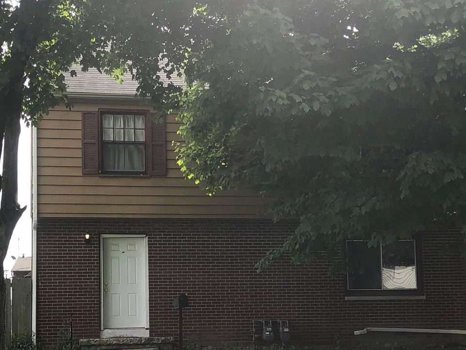 1st image of 94 N Waverly St