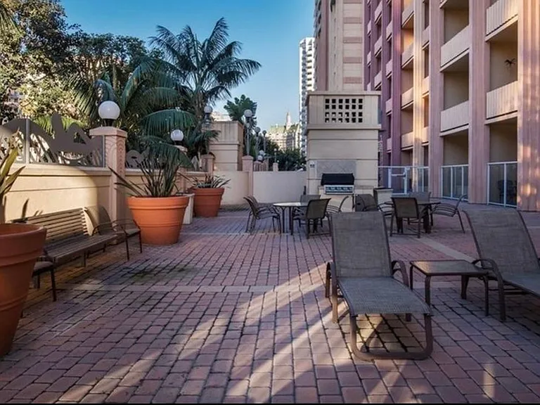 388 E Ocean Blvd #718 — Photo 4