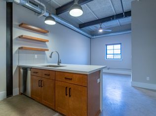 895 Washington St #314, Dubuque, IA 52001