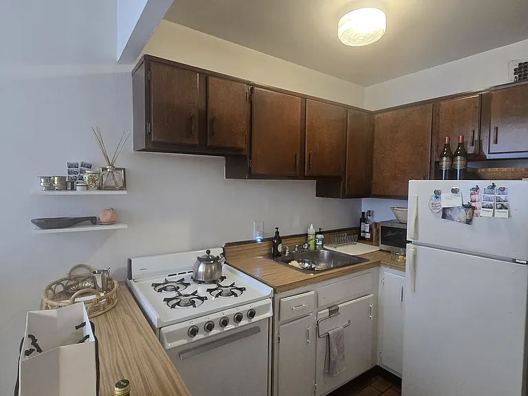 160 Bleecker St #5E — Photo 5