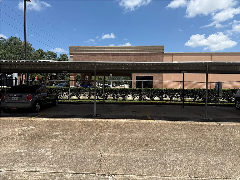 845 Augusta Dr #11 — Photo 19