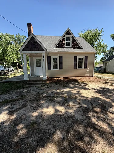 4033 Reich St Photo 1
