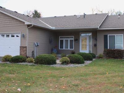 617 4th St NW APT 2, Aitkin, MN, 56431