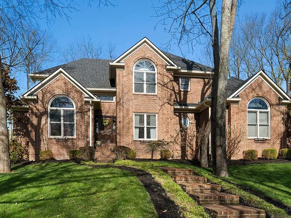 3724 Wembley Ln, Lexington, KY 40515