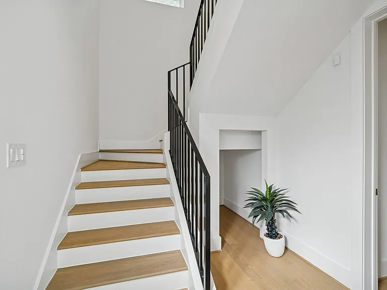1405 W 21st St #A — Photo 19