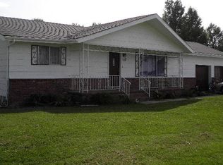 1402 S Main St, Quapaw, OK 74363