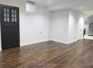 54 Mountain Ridge Rd, Brampton, ON L6Y 0T2