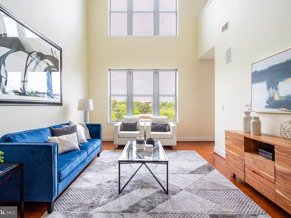 1st image of 1800 Wilson Blvd Unit 440