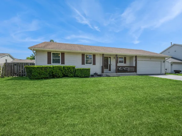 5705 Cobblestone Trl, McHenry, IL 60050