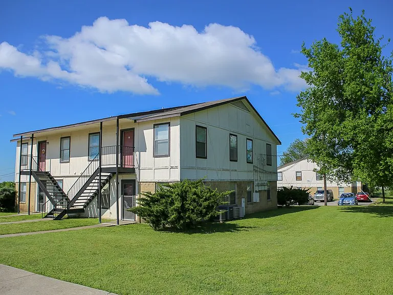 2609 E Highway 82 #2609 — Photo 2