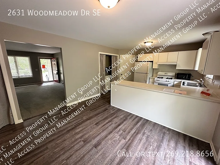 2631 Woodmeadow Dr SE — Photo 6