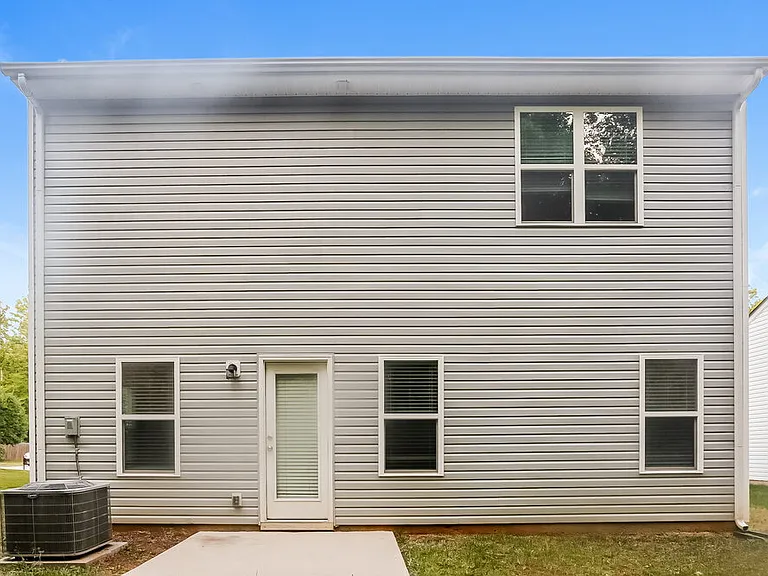 6315 Sydney Mae Ln — Photo 17