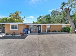 1113 53rd Ave W, Bradenton, FL 34207