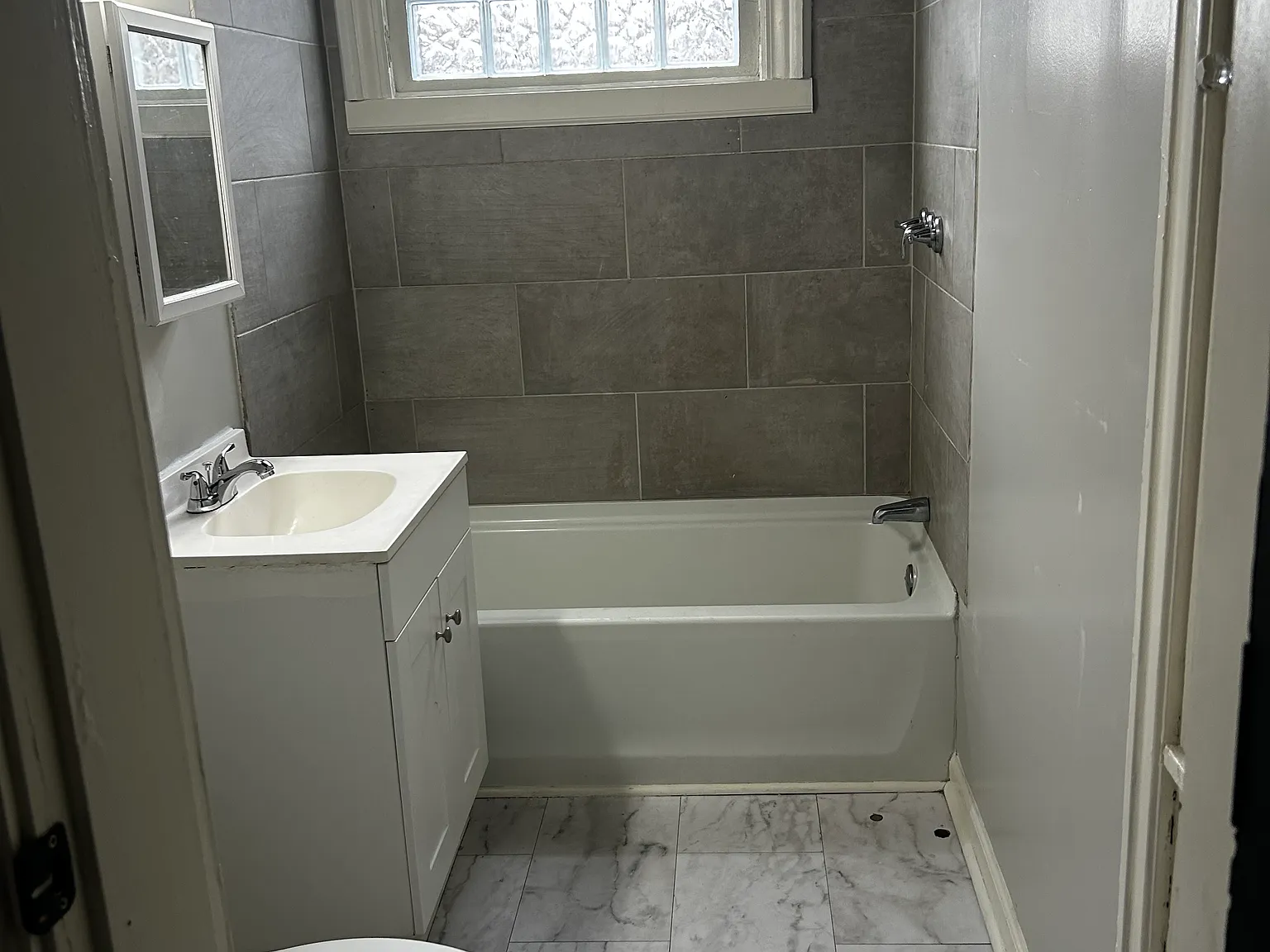 2 bed, 1100 sqft, $1,150 — Photo 4