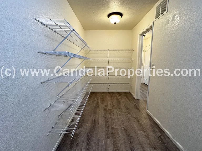 8008 Firecracker Trl — Photo 27