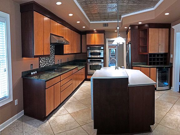 Gourmet with bake station