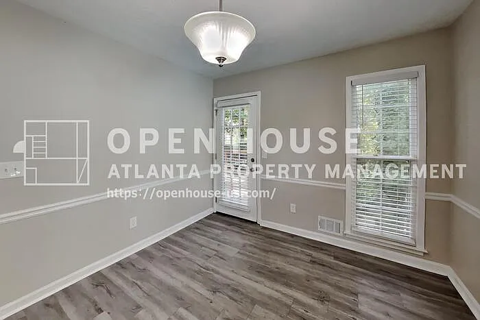 1285 Grayland Hills Dr — Photo 8