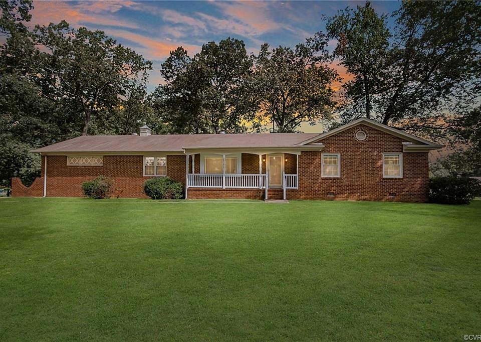 1st image of 2806 Melanie Ln