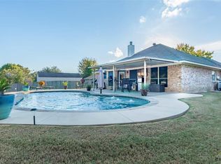 306 Willow Rd, Bullard, TX 75757