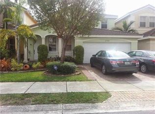 8760 SW 3rd St, Miami, FL 33174