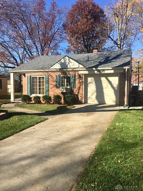 1st image of 2505 Oakley Ave