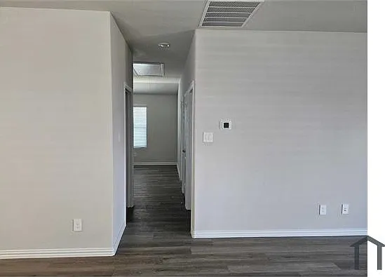 2257 Cliff Springs Dr — Photo 14