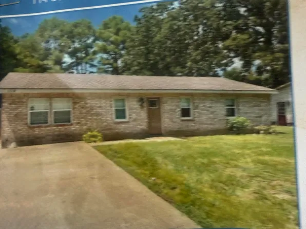 114 Meadow Cir, Brookland, AR 72417