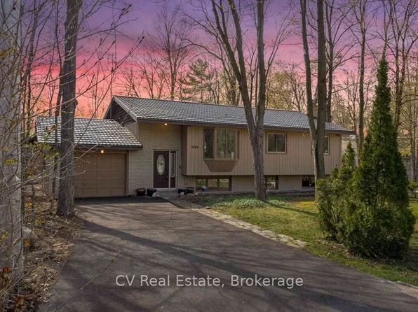 3866 Dixon Rd, Innisfil, ON L9S 2R9
