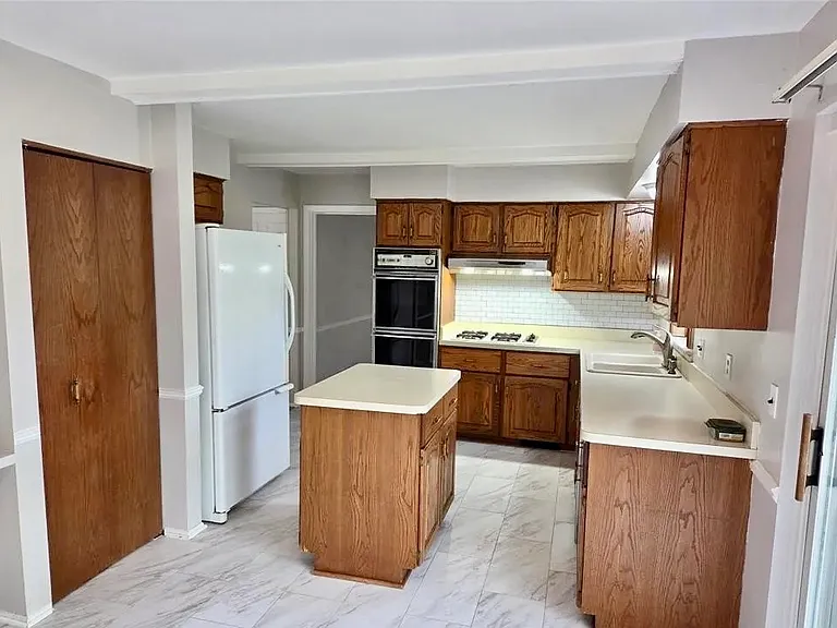 5715 Hobnail Cir — Photo 5
