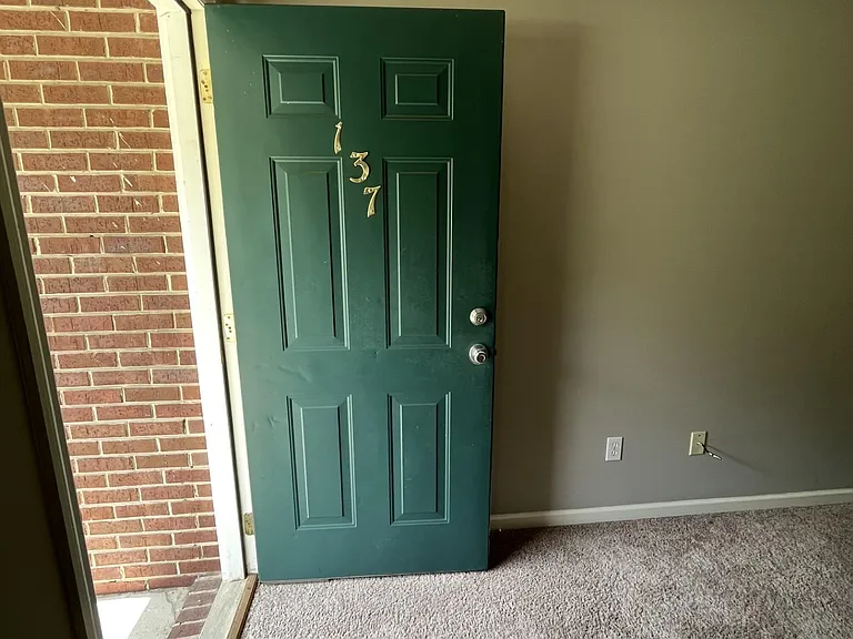 137 Briar Cir #137 — Photo 21