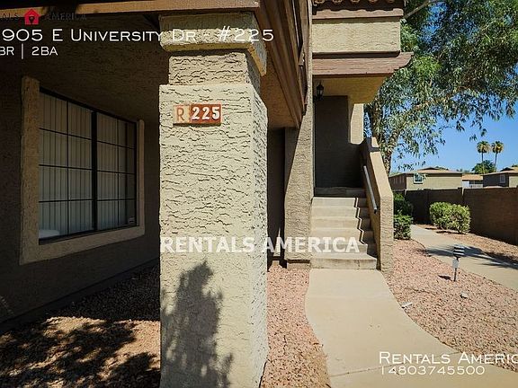 4th image of 1905 E University Dr Unit 225