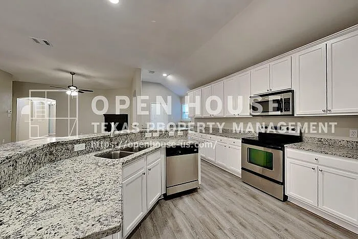 7112 Welshman Dr — Photo 5