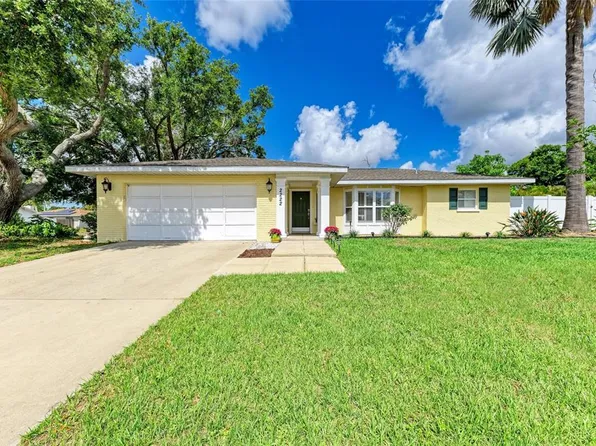 2222 41st St W, Bradenton, FL 34205