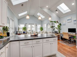 69 W 19th St, Bayonne, NJ 07002