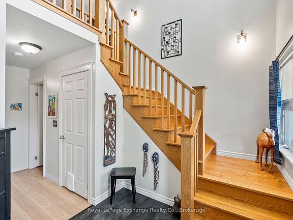4th image of 433 Queen St #8