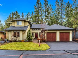 19074 Mount Hood Pl, Bend, OR 97703