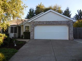 1915 Berndt Hill Dr S, Salem, OR