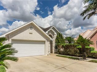 1009 Scarecrow Dr, Pharr, TX 78577