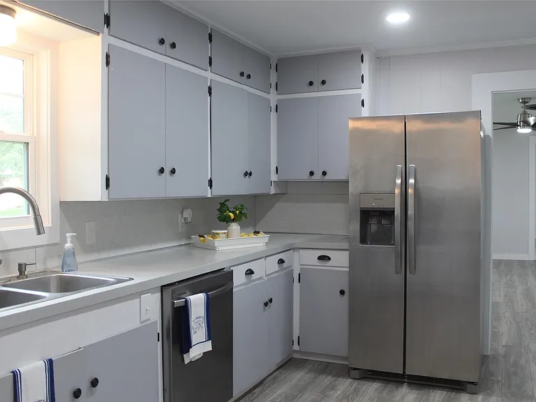 807 Depot St — Photo 5